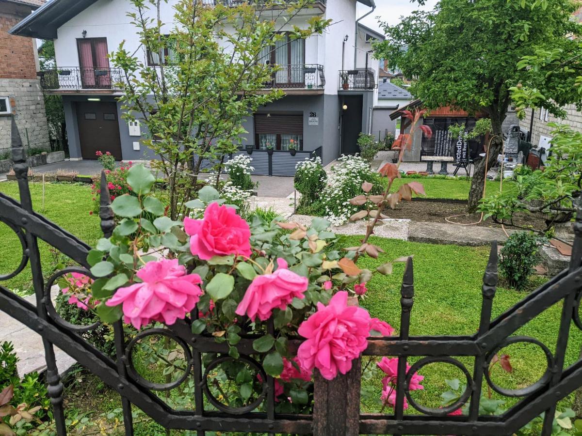 Apartmani Hrastik Bihac Exterior photo